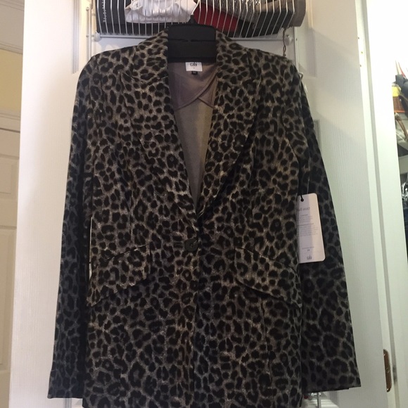 CAbi Jackets & Blazers - NWT blazer